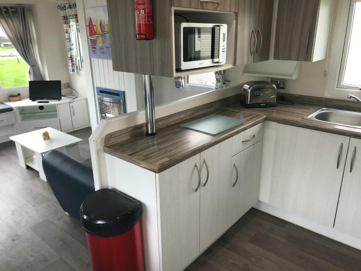 Static Caravan-Haven, Lake District Hotel Flookburgh Екстериор снимка